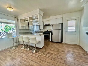 4524 W 64th St in Inglewood, CA - Building Photo - Building Photo