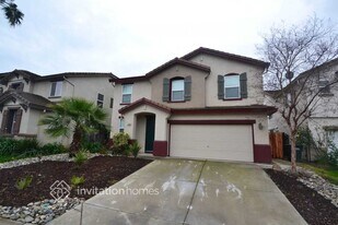 7690 Roosterfish Way in Sacramento, CA - Building Photo