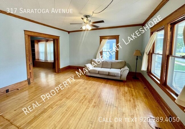 317 Saratoga Ave in Oshkosh, WI - Building Photo - Building Photo