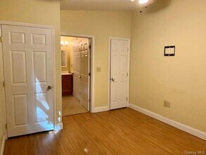 8 Patterson Hill in Tuxedo Park, NY - Building Photo - Building Photo