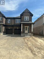 86 Bur Oak Dr in Thorold, ON - Building Photo