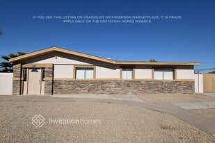 5924 W Orange Dr in Glendale, AZ - Building Photo