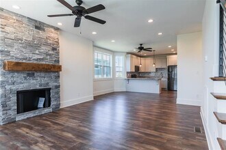 414 Traditions Blvd in Bowling Green, KY - Building Photo - Building Photo