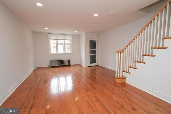 property at 716 Manton St