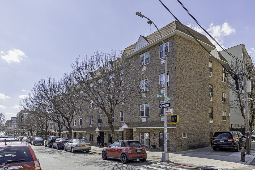 1209 Nelson Ave in Bronx, NY - Building Photo