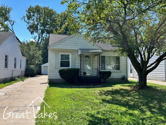 property at 18976 Woodland St