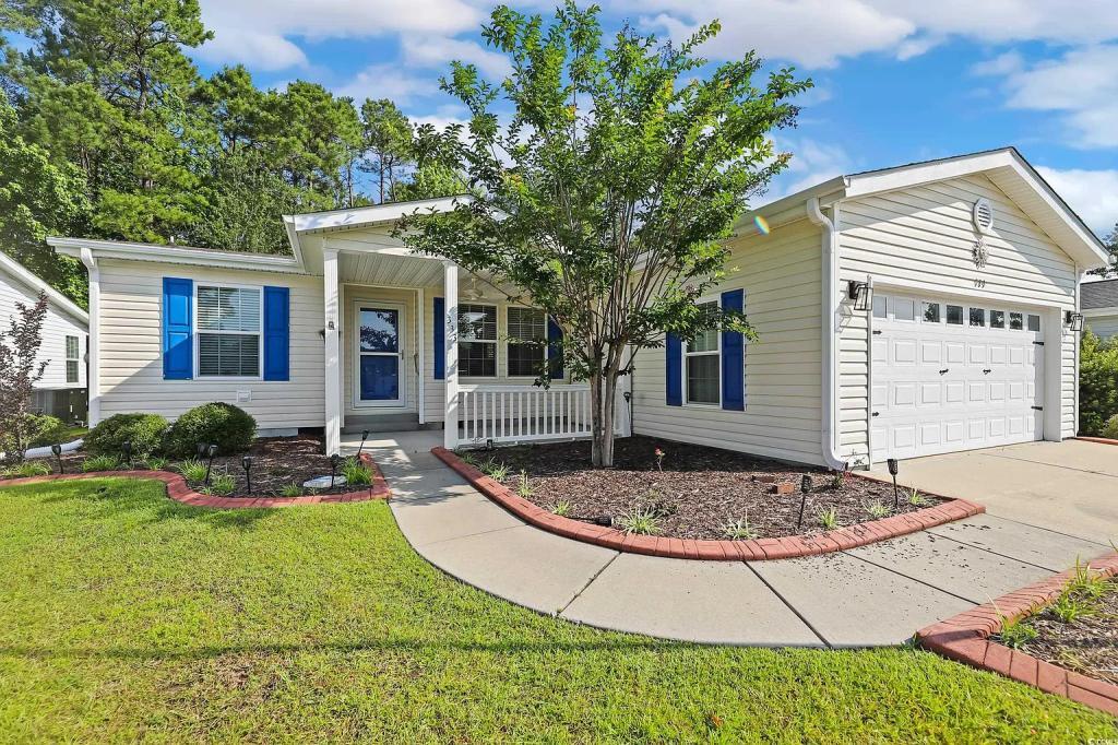 333 Walden Lake Rd in Conway, SC - Building Photo