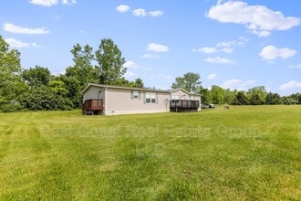 123 Battlefield Dr in Bunker Hill, WV - Building Photo - Building Photo