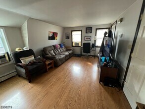 36 Central Ave in Caldwell, NJ - Building Photo - Building Photo