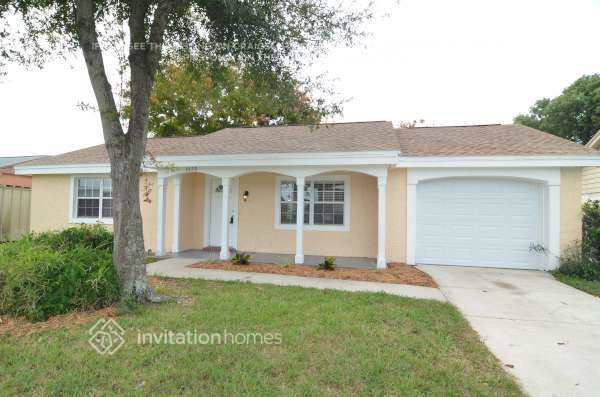 3559 Rock Royal Dr in Holiday, FL - Building Photo