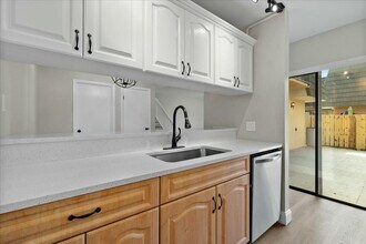 4107 41st Way in West Palm Beach, FL - Building Photo - Building Photo