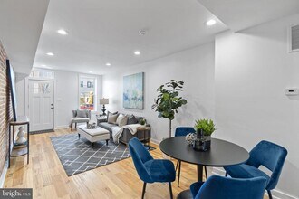 1825 S Hanover St in Baltimore, MD - Building Photo - Building Photo