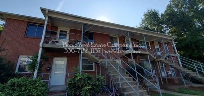 1325 Cunningham St in Winston-Salem, NC - Building Photo - Building Photo