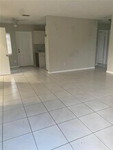 9815 Pan American Dr in Cutler Bay, FL - Building Photo - Building Photo