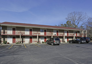 Park Village Apartments in Chattanooga, TN - Building Photo - Building Photo