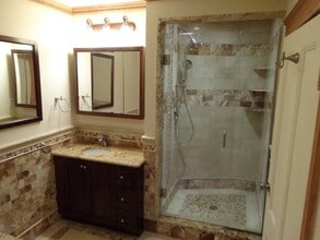 57 Riverdale St, Unit #2 in Boston, MA - Building Photo - Building Photo