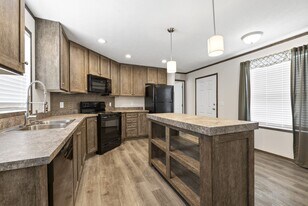 Brookwood in West Fargo, ND - Building Photo