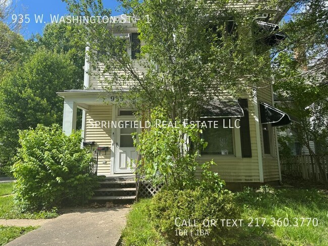 property at 935 W Washington St