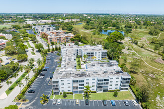 Quail Run in Sunrise, FL - Building Photo - Building Photo