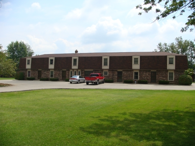 4697 State Road 32 E in Anderson, IN - Foto de edificio