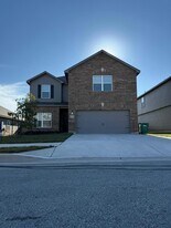 14325 Boomtown Wy in Elgin, TX - Building Photo