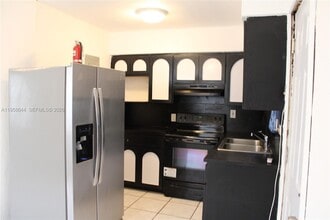 1601 NW 81st St. in Miami, FL - Building Photo - Building Photo