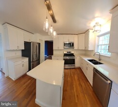 10105 Cotter Ct in Fredericksburg, VA - Building Photo - Building Photo