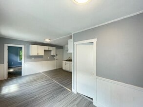 9 Patten Ct in Nashua, NH - Foto de edificio - Building Photo