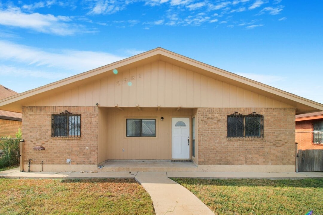 2921 Yuma Ave in McAllen, TX - Building Photo