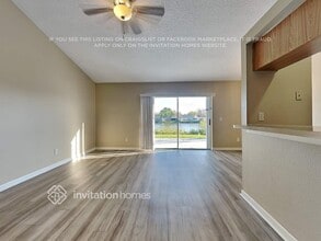 7817 Chaperon Ct in Tampa, FL - Building Photo - Building Photo