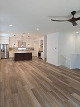 19540 Cardigan Dr in Los Angeles, CA - Building Photo - Building Photo