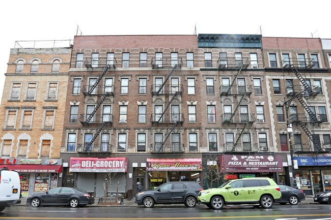 1749 Amsterdam Ave in New York, NY - Building Photo - Building Photo