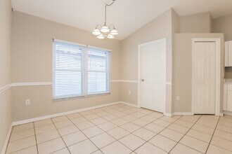 1616 Hulett Dr in Brandon, FL - Building Photo - Building Photo