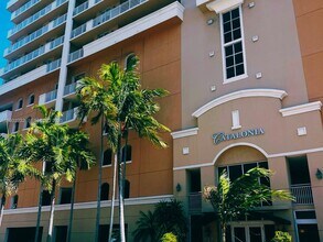 2425 SW 27th Ave in Coral Gables, FL - Building Photo - Building Photo