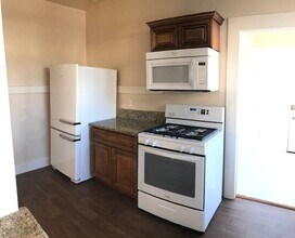 215 W Washington Ave, Unit 215 in Santa Ana, CA - Building Photo - Building Photo
