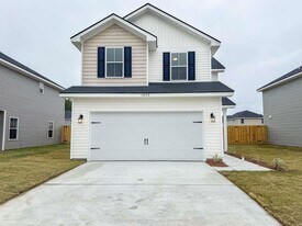 1026 Grayson Ave in Hinesville, GA - Building Photo