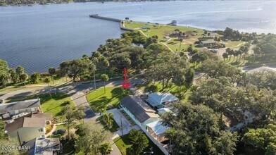 1146 Riverside Dr in Daytona Beach, FL - Building Photo - Building Photo