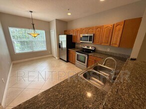 3717 S Lake Orlando Pkwy in Orlando, FL - Building Photo - Building Photo