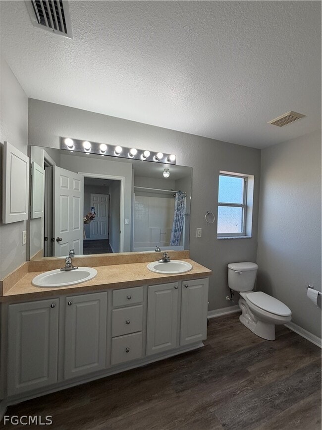 property at 4311 NE 23rd Pl