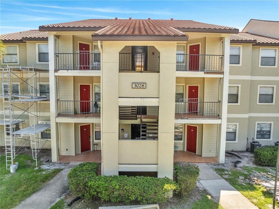 3028 Parkway Blvd-Unit -104 in Kissimmee, FL - Building Photo