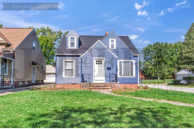 property at 19621 Sunset Dr