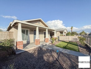 1026 E Pierce St in Phoenix, AZ - Building Photo - Building Photo