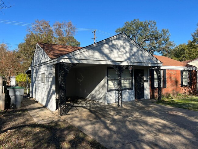 4742 Violet Ave in Memphis, TN - Building Photo - Building Photo