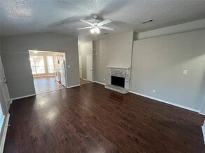 2352 Licorice Pl in Dallas, TX - Building Photo - Building Photo