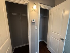 220 Azalea Dr in Oak Grove, KY - Building Photo - Building Photo