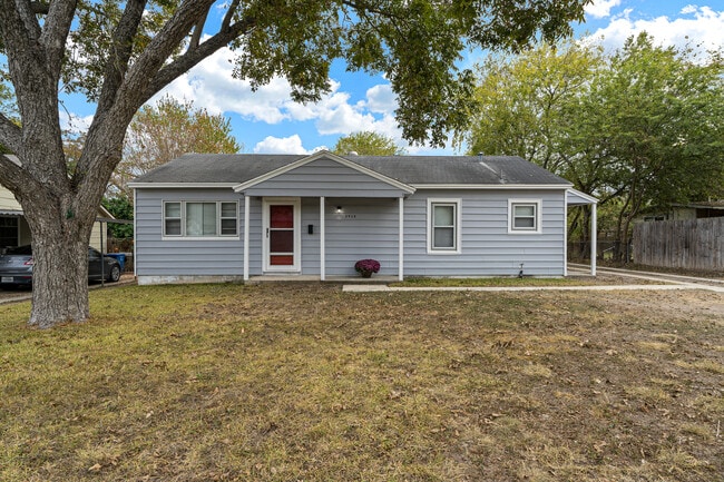 property at 3938 S Walters