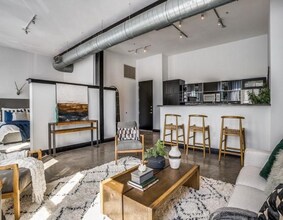 2502 Live Oak St, Unit ID910117 in Dallas, TX - Building Photo - Building Photo