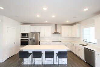 4340 Bon Secours Pkwy in Henrico, VA - Building Photo - Building Photo