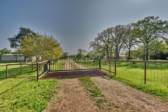 21011 FM 1094 in New Ulm, TX - Building Photo - Building Photo