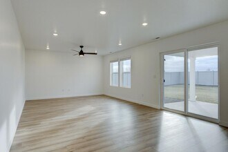 9159 W Inspirado St in Meridian, ID - Foto de edificio - Building Photo